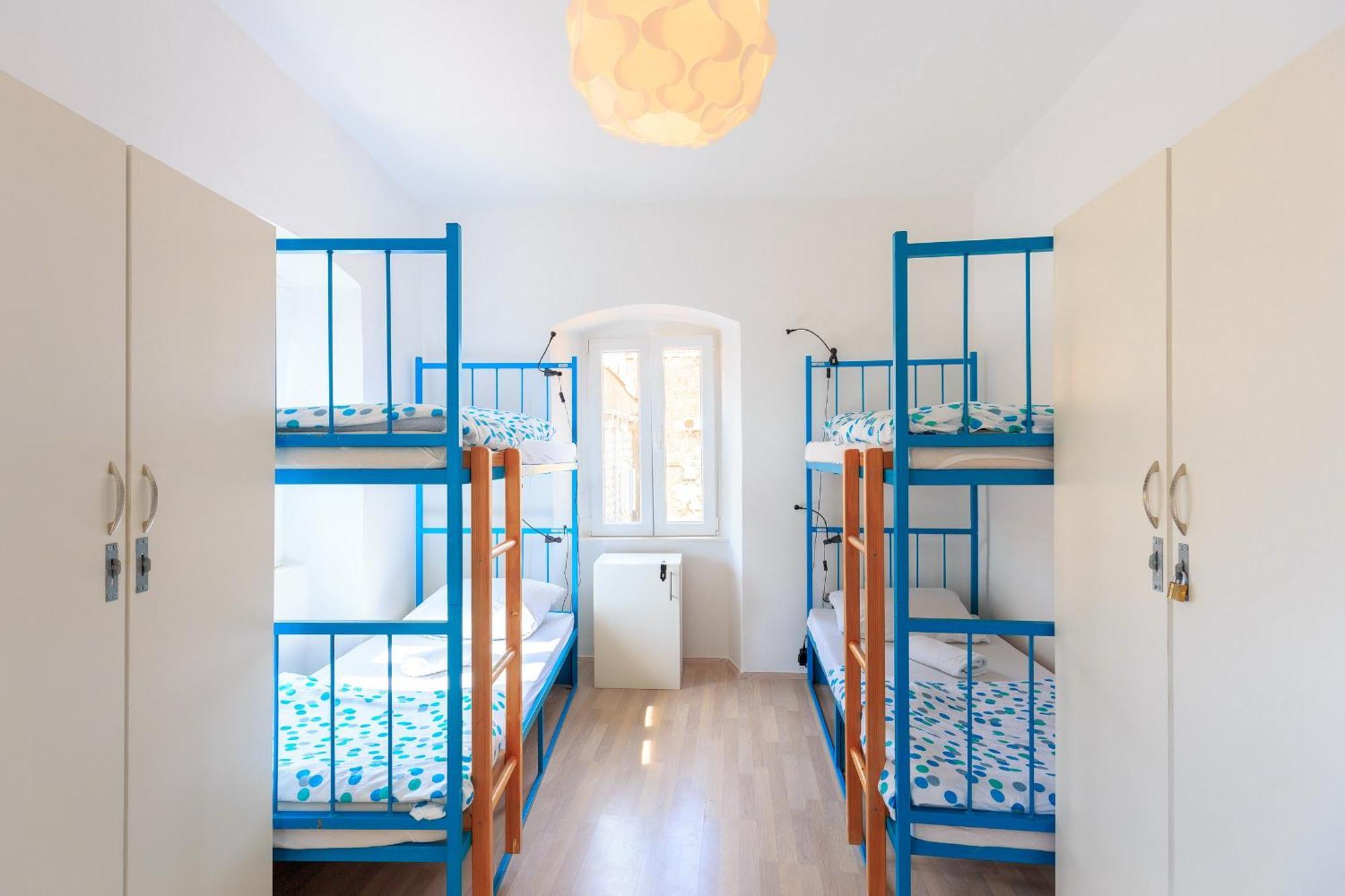 City Walls Hostel 두브로브니크 외부 사진
