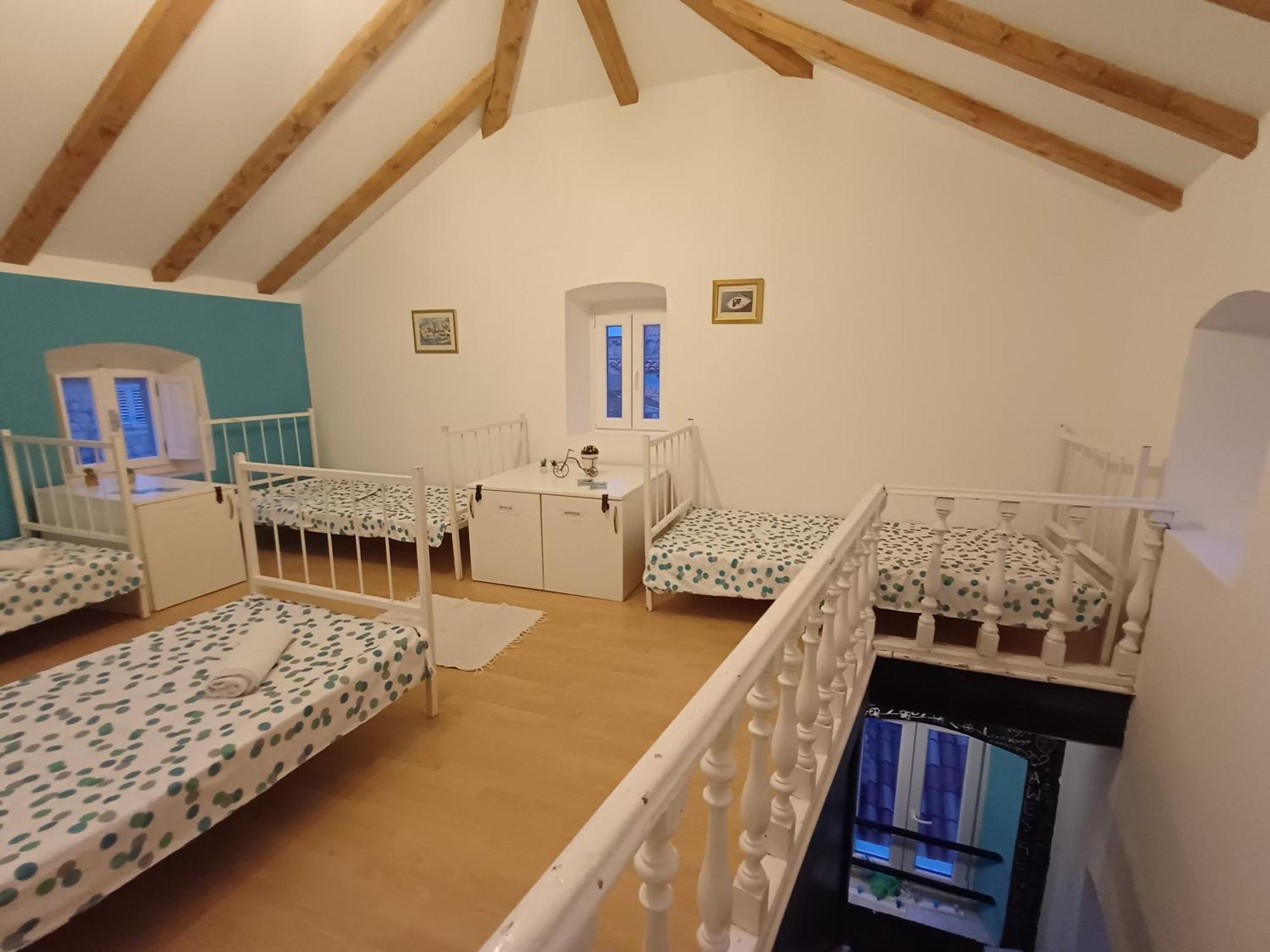 City Walls Hostel 두브로브니크 외부 사진