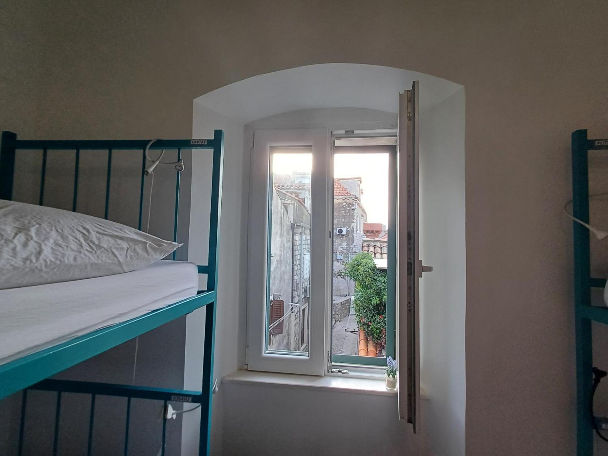 City Walls Hostel 두브로브니크 외부 사진